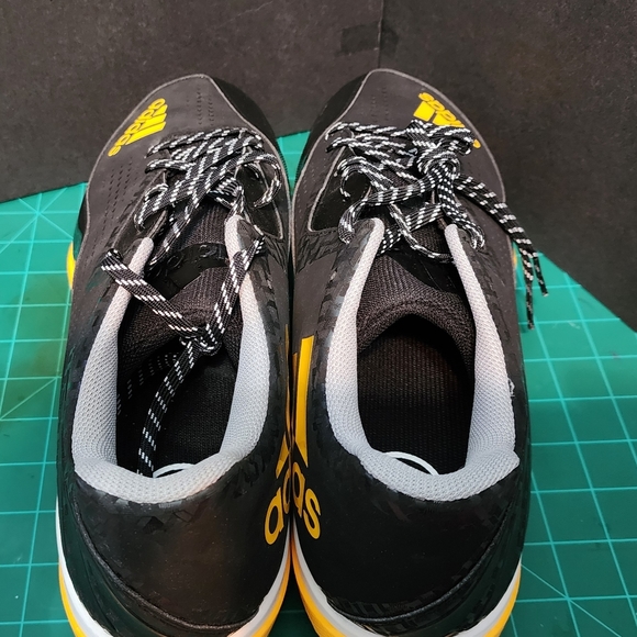 Never worn Adidas Baseball cleats - Picture 7 of 7